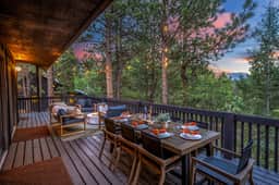 The Divide Chalet - Image 3